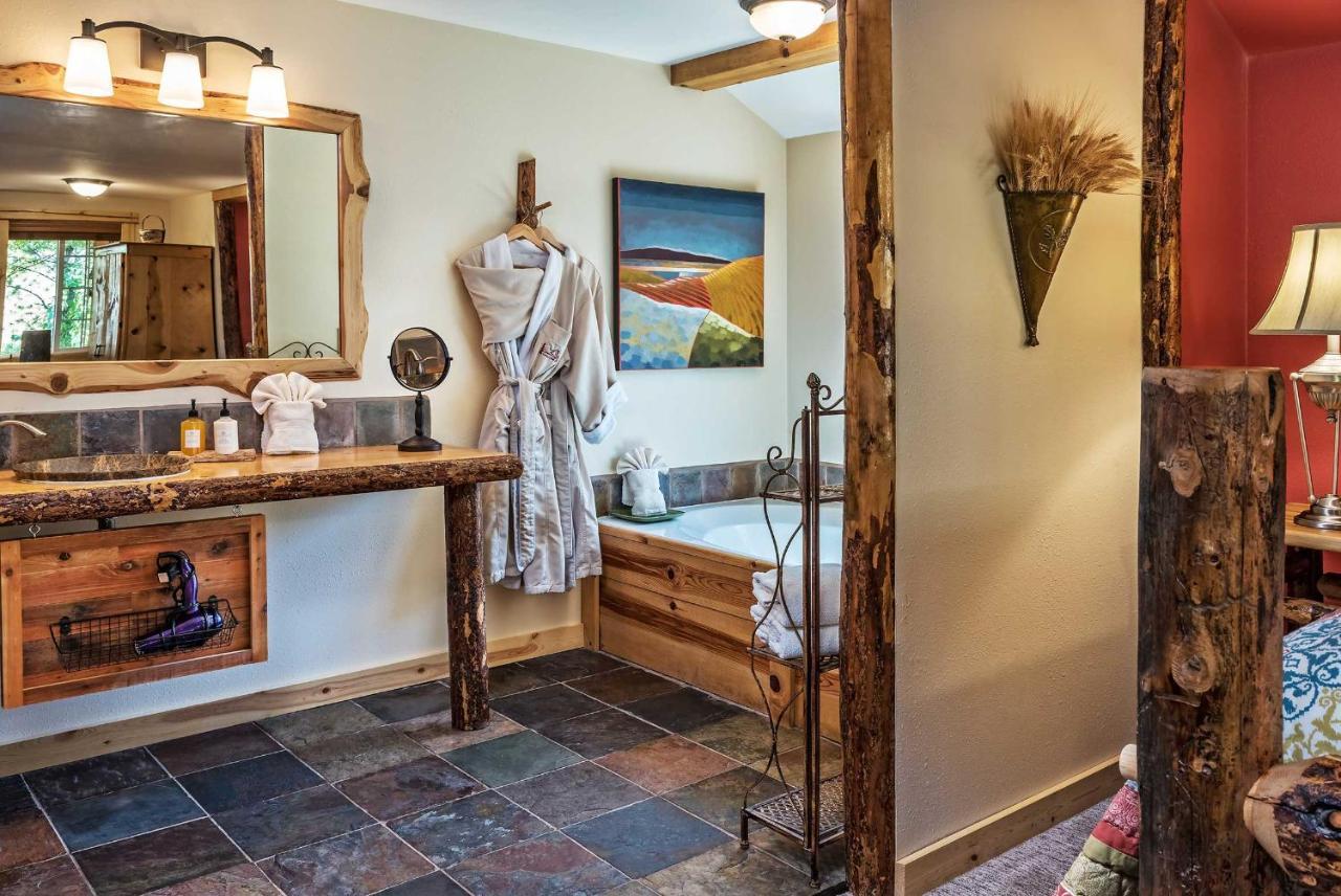 Carson Ridge Luxury Cabins Екстериор снимка